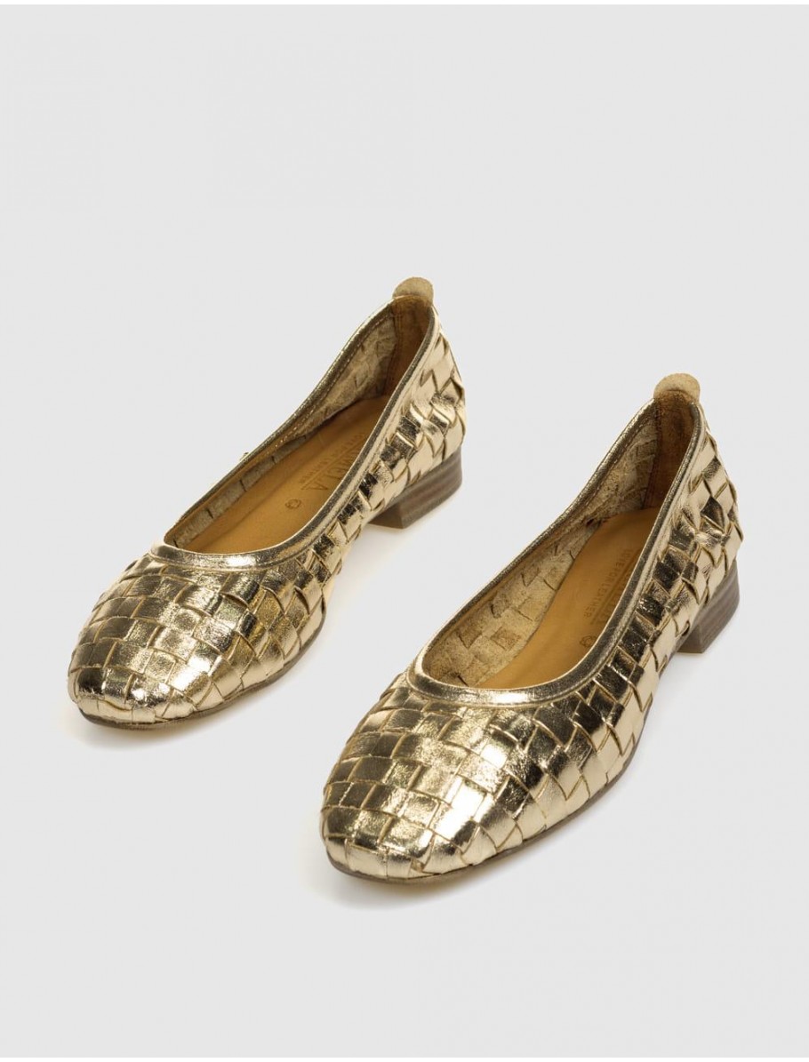 BAILARINA CARMELA 161662 ORO