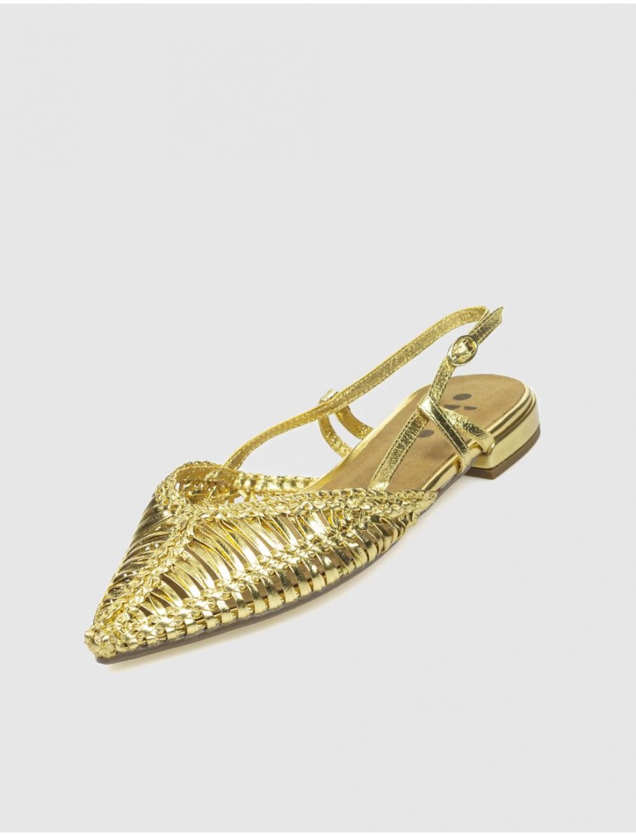 BAILARINA OBVIO BINNA ORO