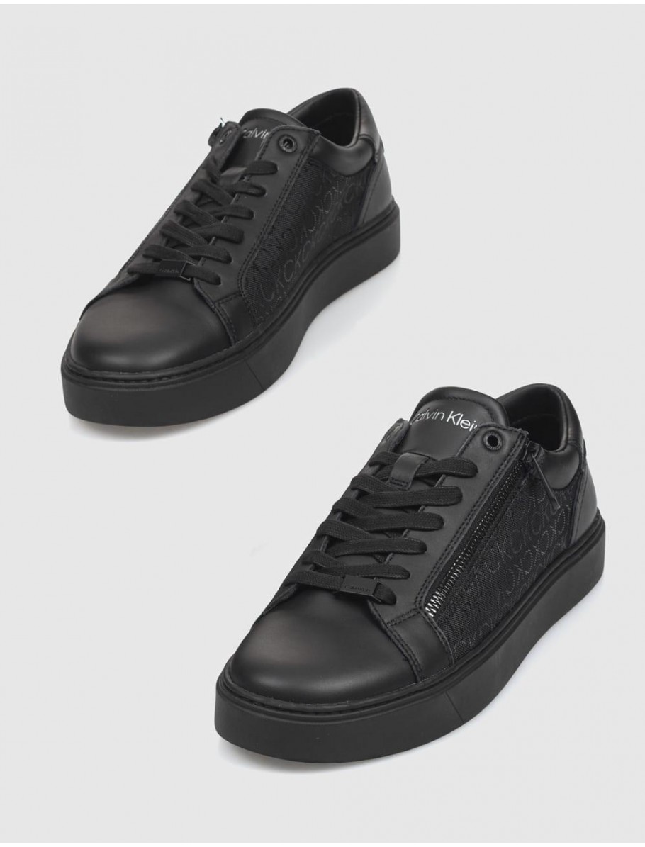 ZAPATILLA URBANA CALVIN KLEIN LOW TOP LACE UP W ZIP MONO NEGRO
