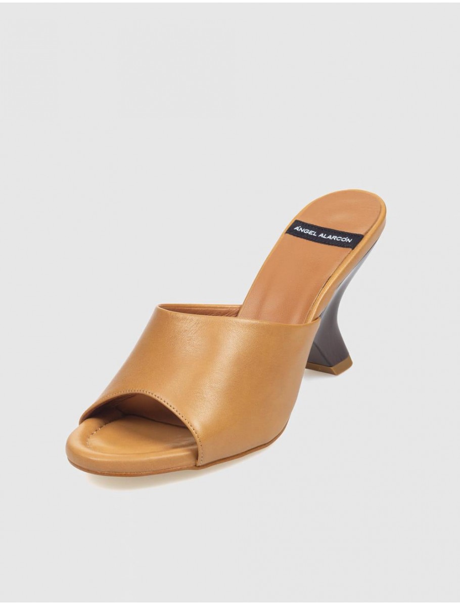 SANDALIA ANGEL ALARCON 24074 CaMEL