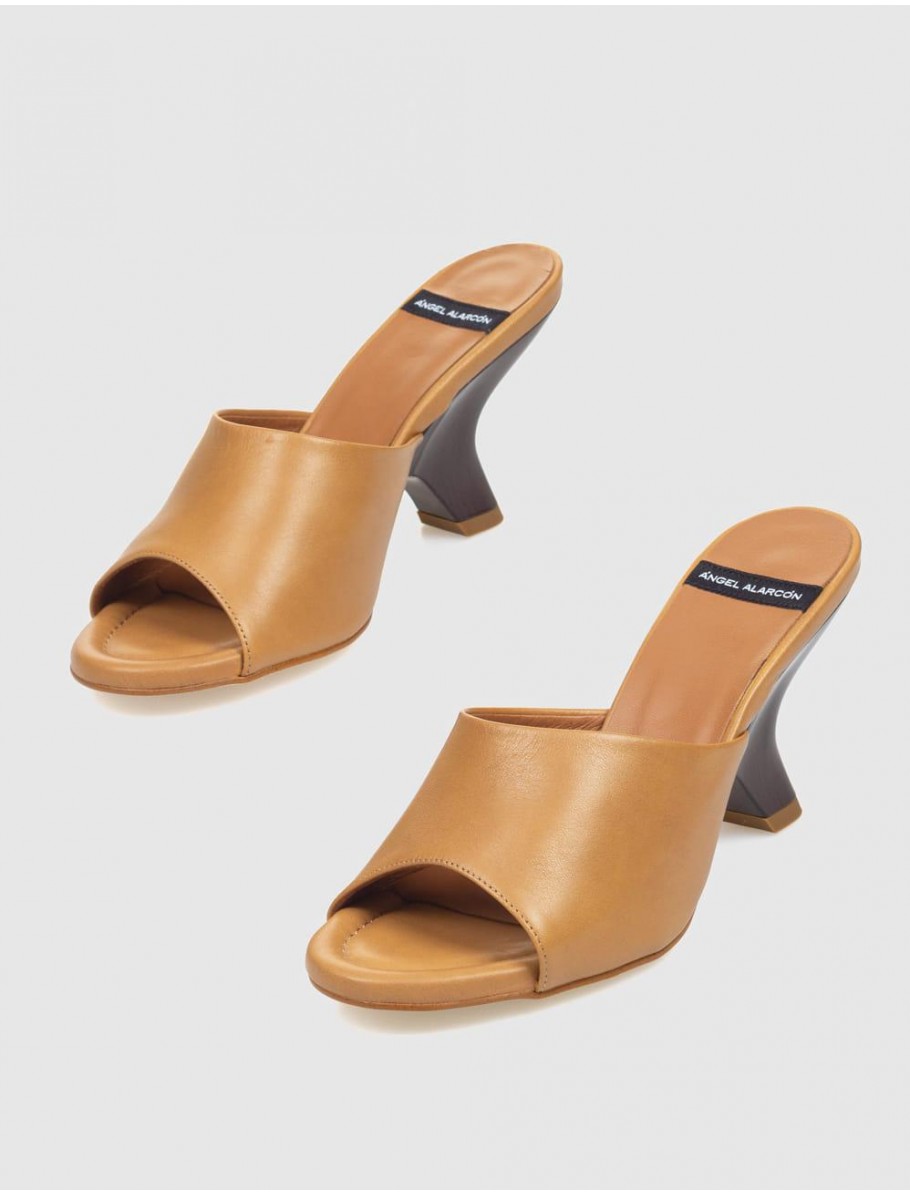 SANDALIA ANGEL ALARCON 24074 CaMEL