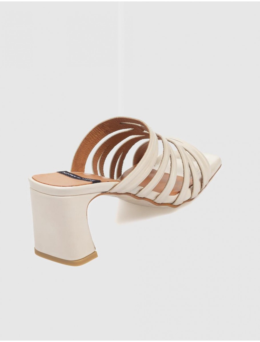 SANDALIA ANGEL ALARCON 24049 BEIG