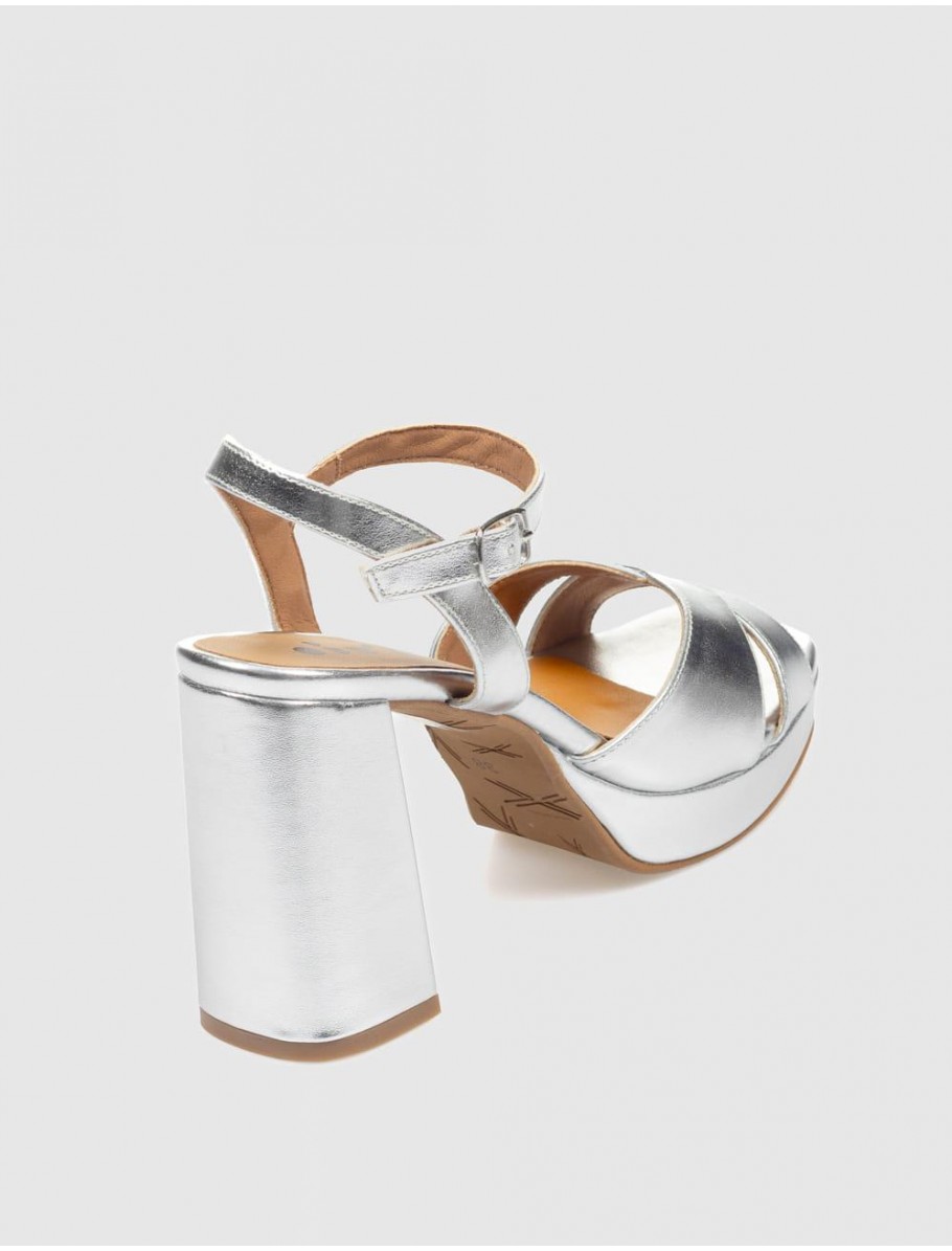 SANDALIA OBVIO SHOES KAIE PLATA