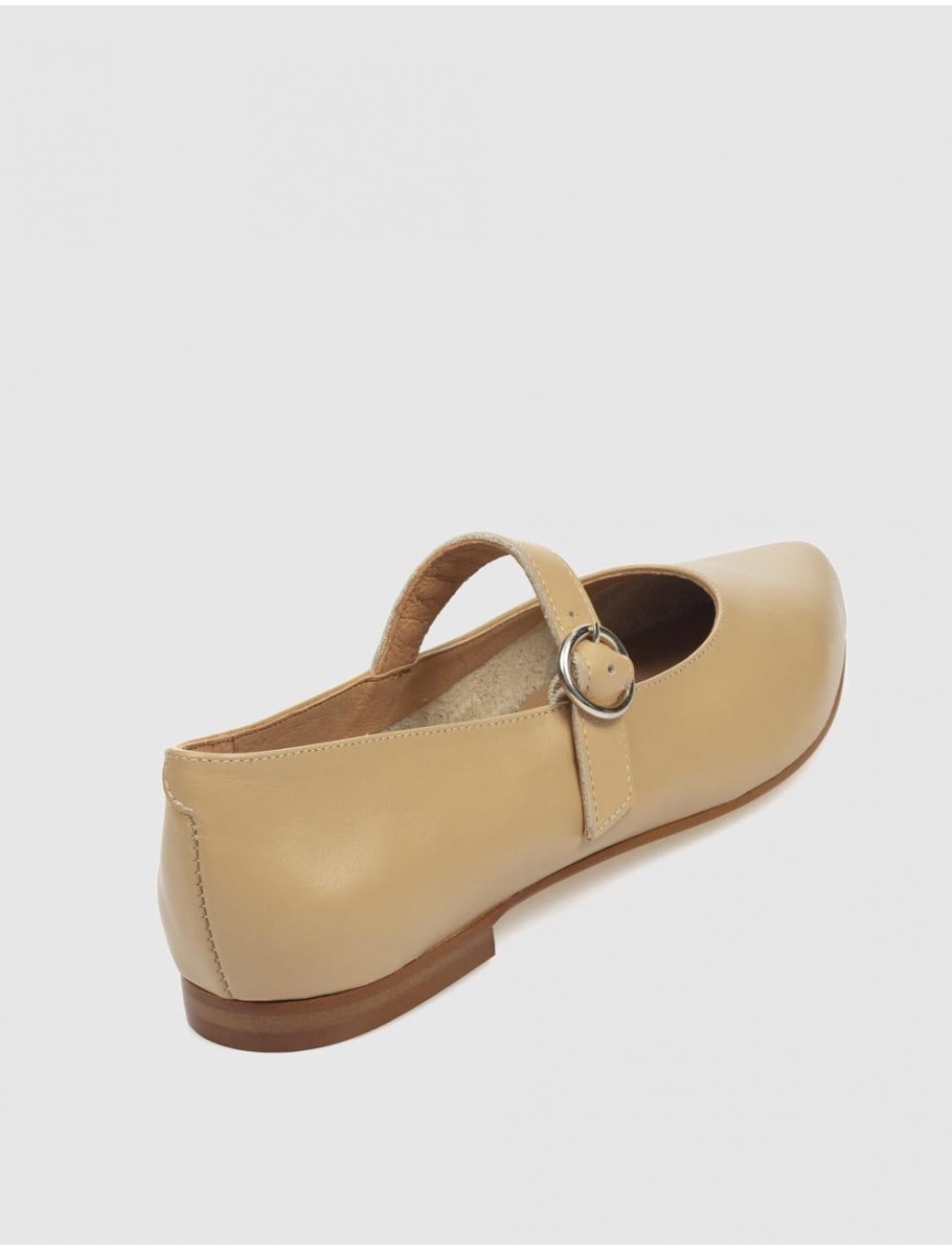MERCEDITA BRYAN 23530 CaMEL