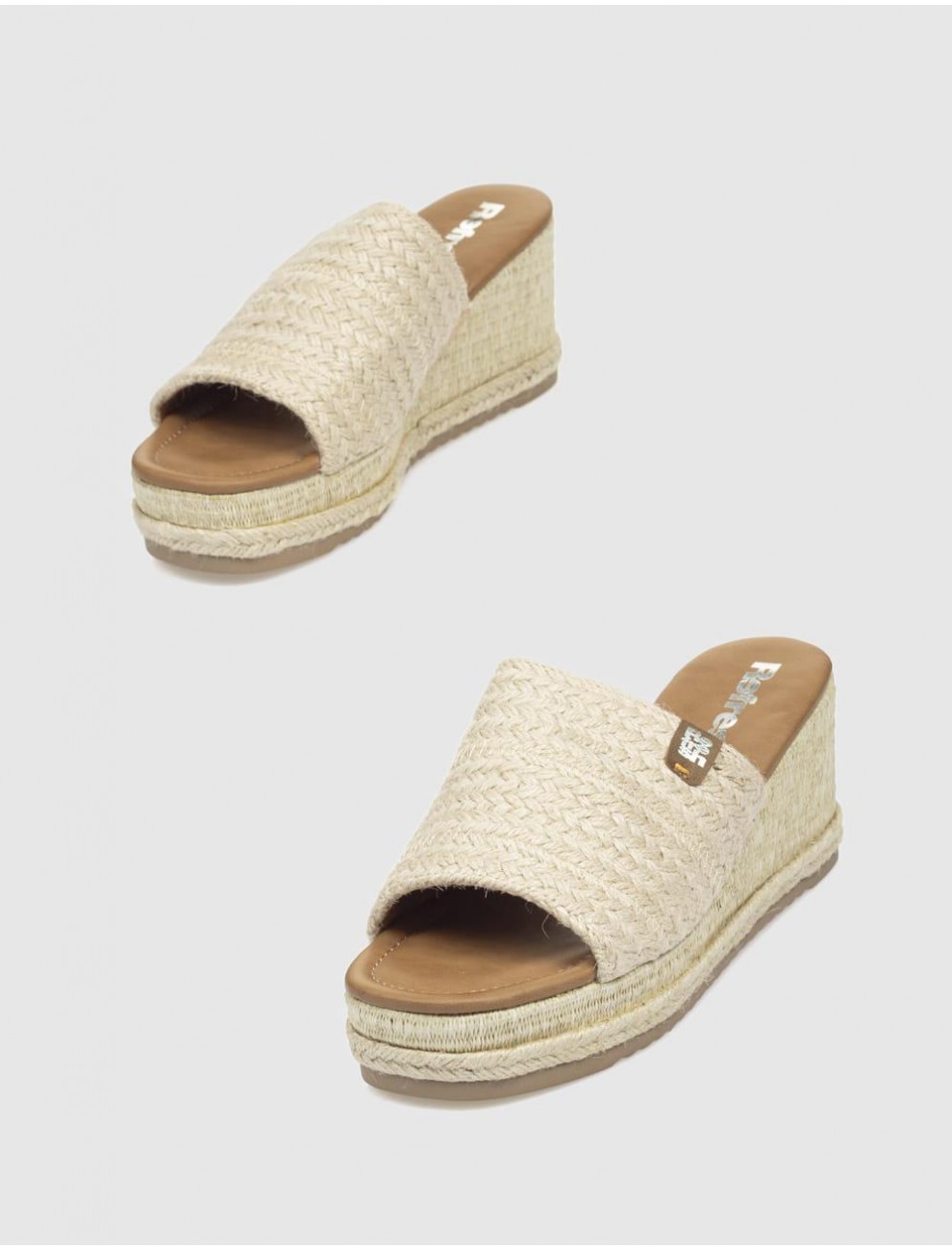 Sandali con zeppa beige Refresh 171753, suola in gomma