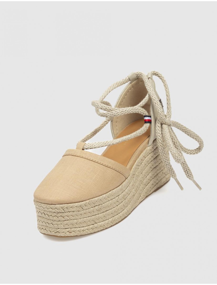 ALPARGATA TOMMY HILFIGER CLOSED TOE LINEN FLATFORM BEIG