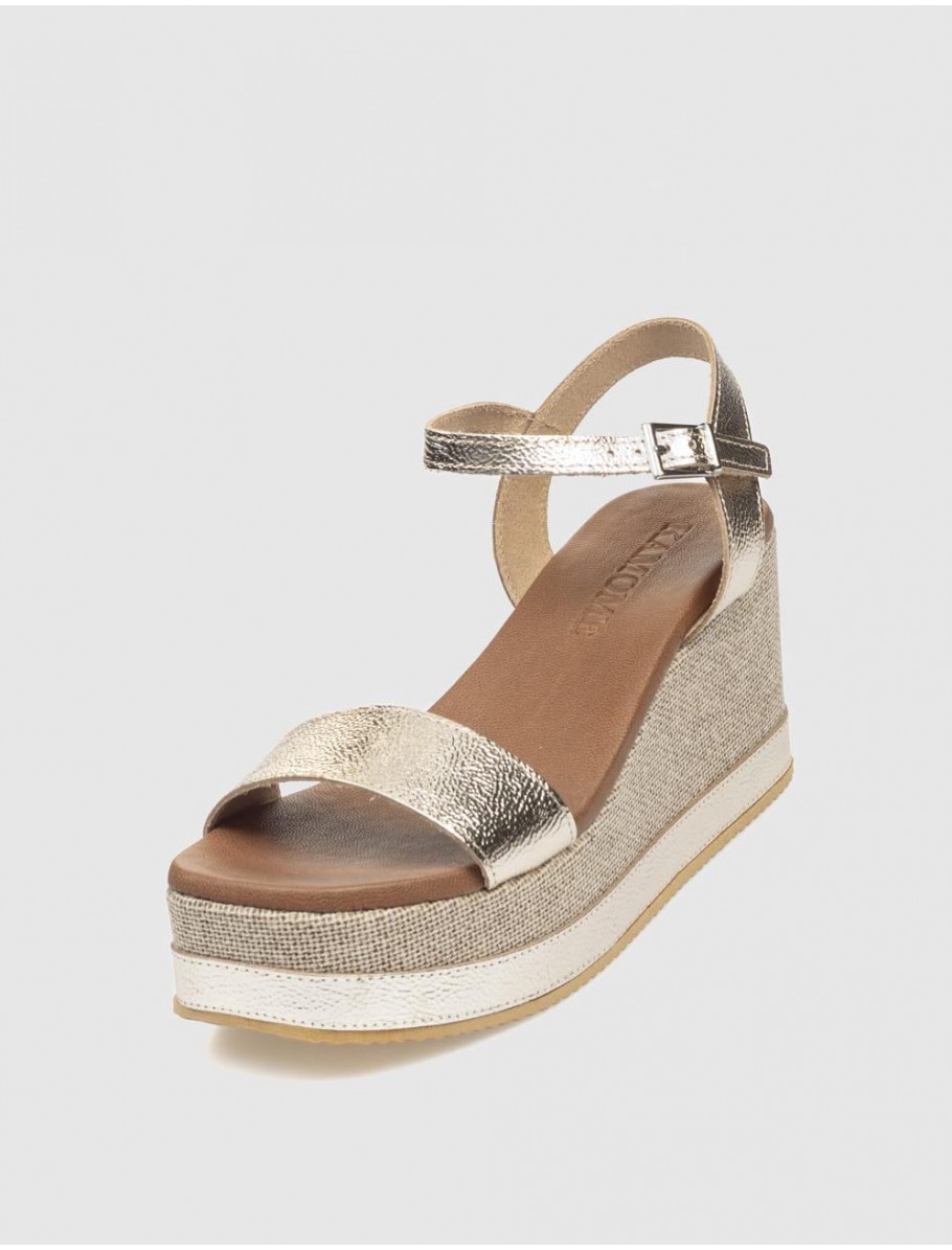 SANDALIA KAMOME KAMUY PLATINO