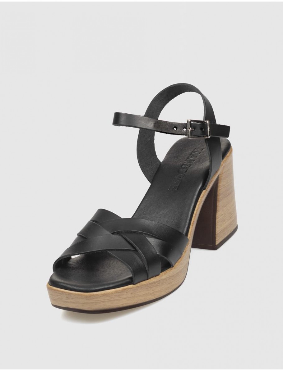 SANDALIA KAMOME KESHA NEGRO