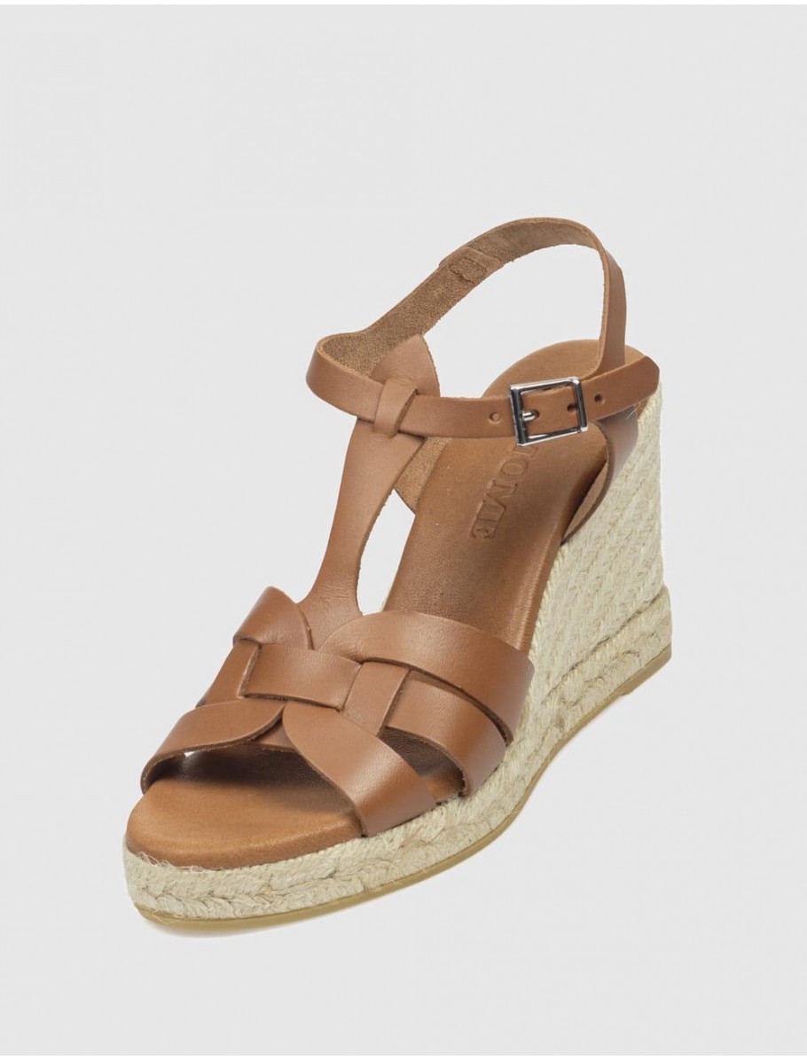 SANDALIA KAMOME KAITOS MARRoN