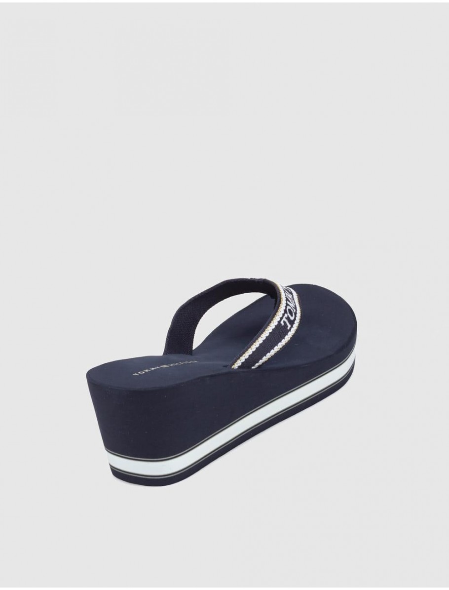 SANDALIA DE DEDO TOMMY HILFIGER WEDGE BEACH SANDAL MARINO