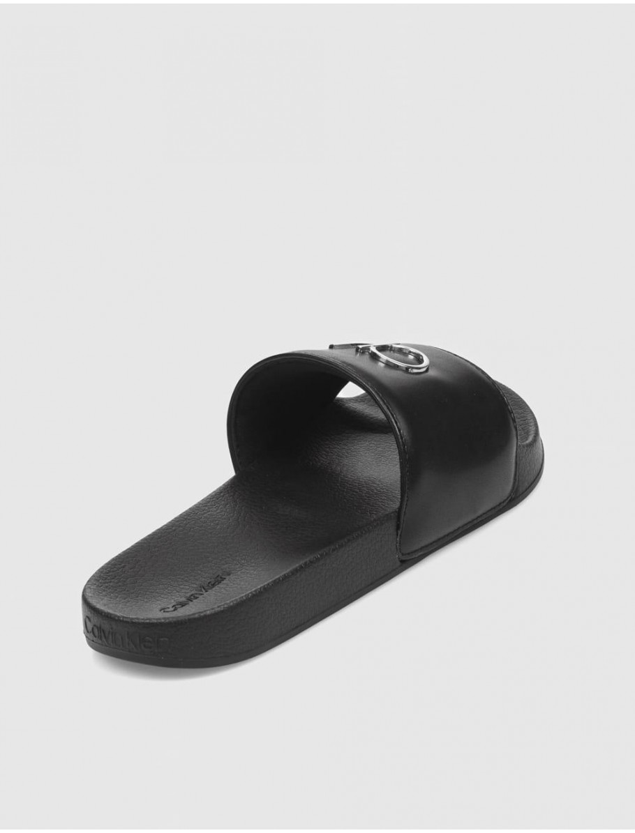 CHANCLA CALVIN KLEIN POOL SLIDE RELOCK NEGRO