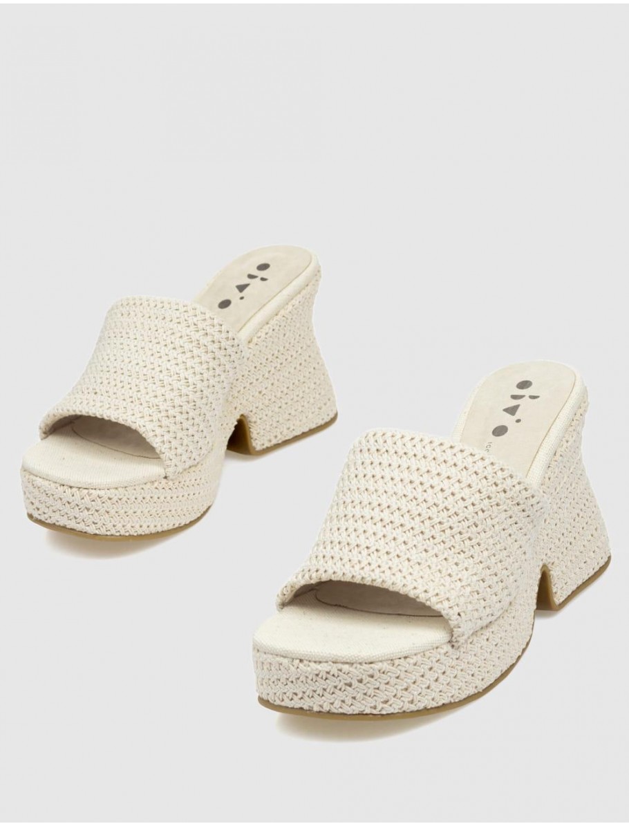 ZUECO OBVIO SHOES SAORI NATURAL
