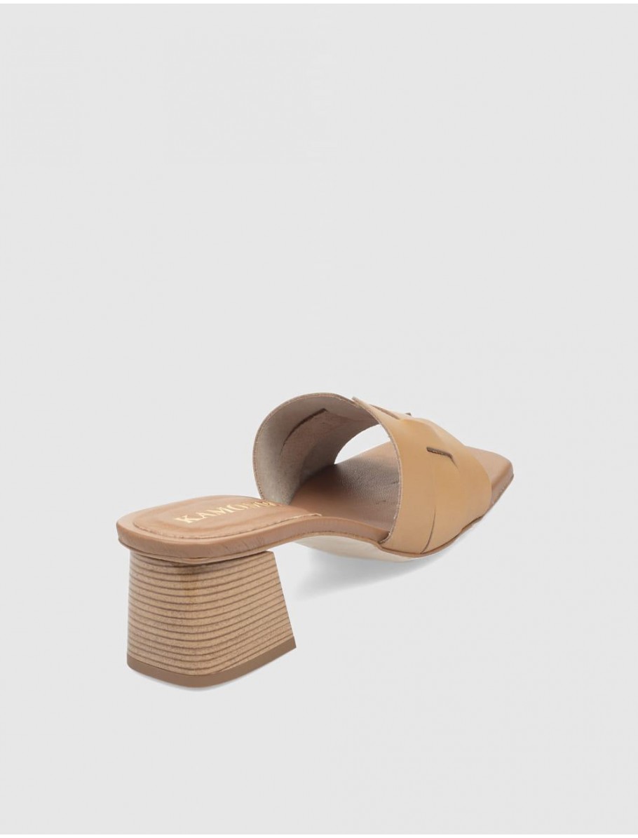 SANDALIA KAMOME LENOVA CaMEL