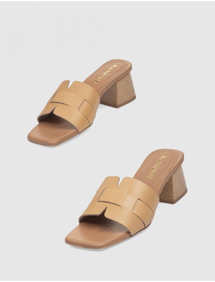 SANDALIA KAMOME LENOVA CaMEL