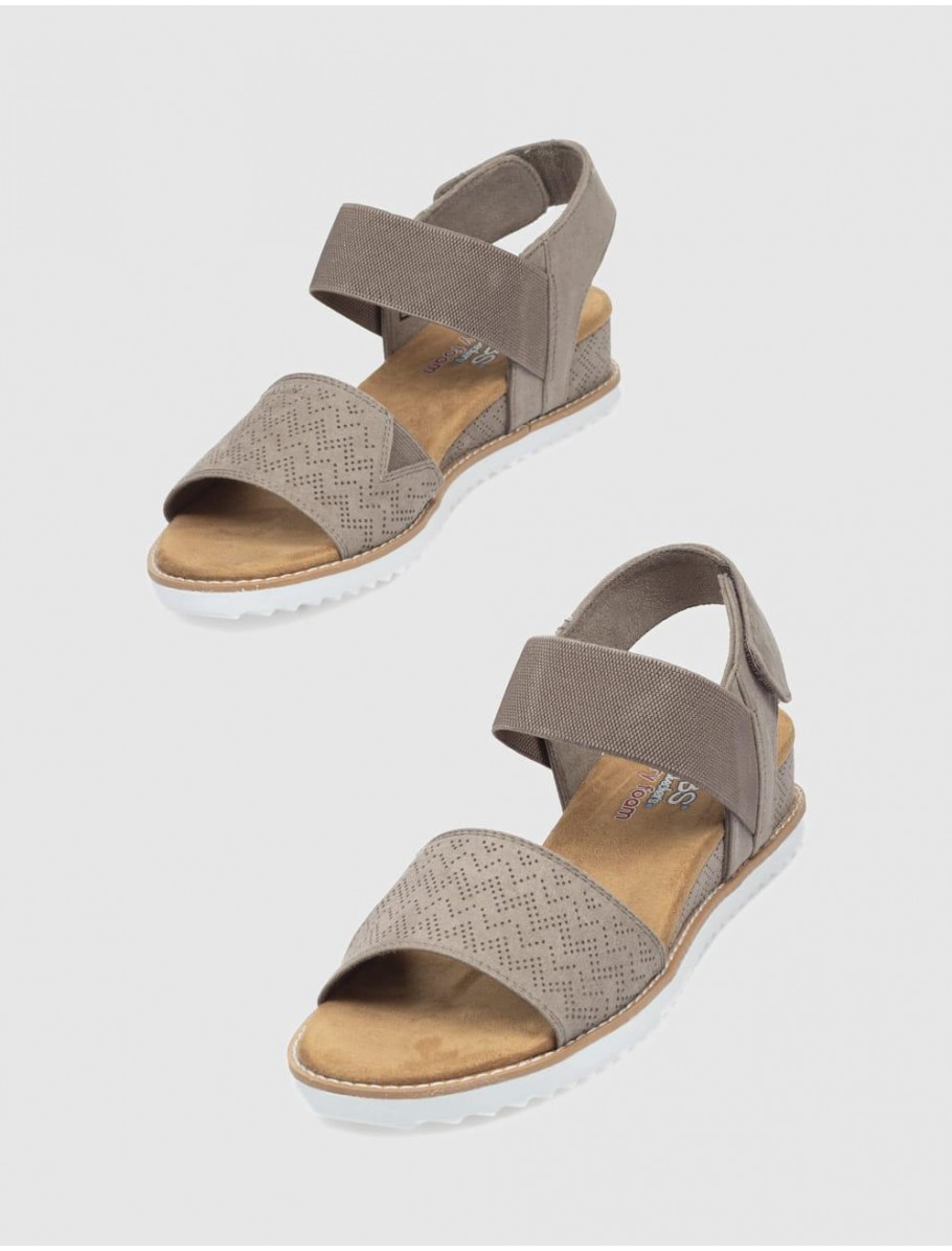 SANDALIA SKECHERS BOBS DESERT KISS TAUPE