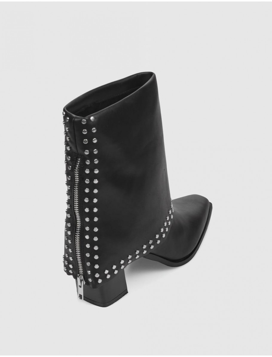 BOTiN PASARELA M4635 NEGRO