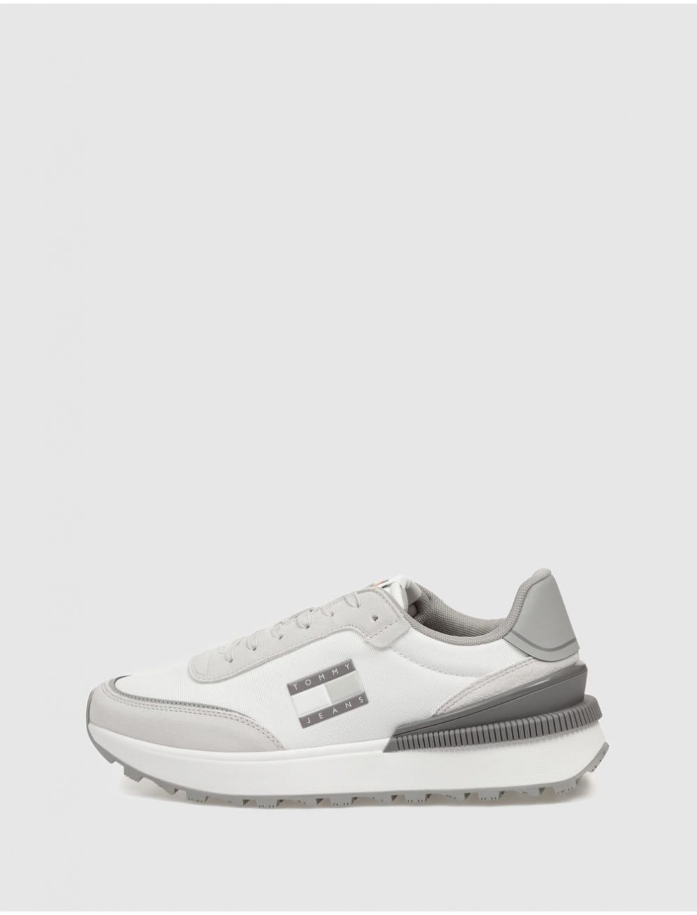 ZAPATILLA TOMMY HILFIGER TJM TECHNICAL RUNNER ESS GRIS
