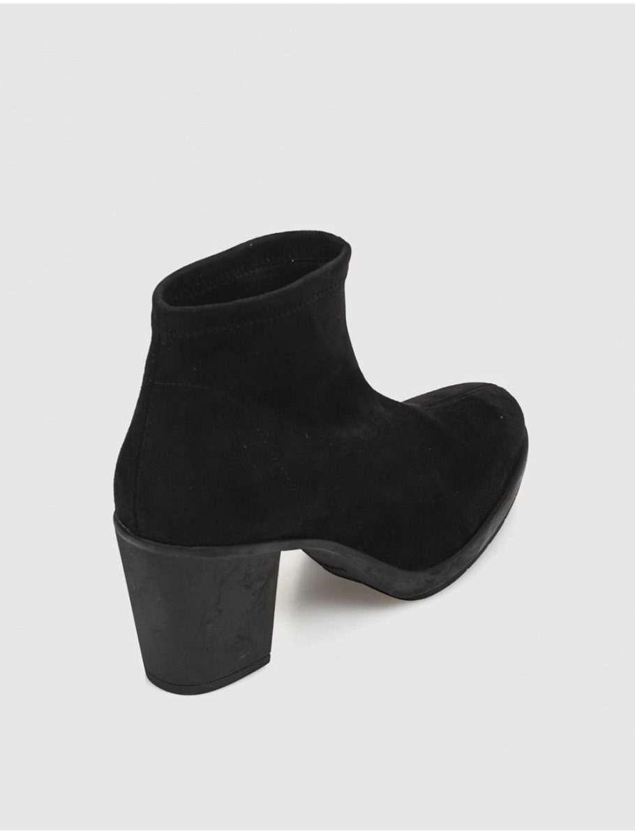 BOTiN MISS ELASTIC CARO 77019 NEGRO