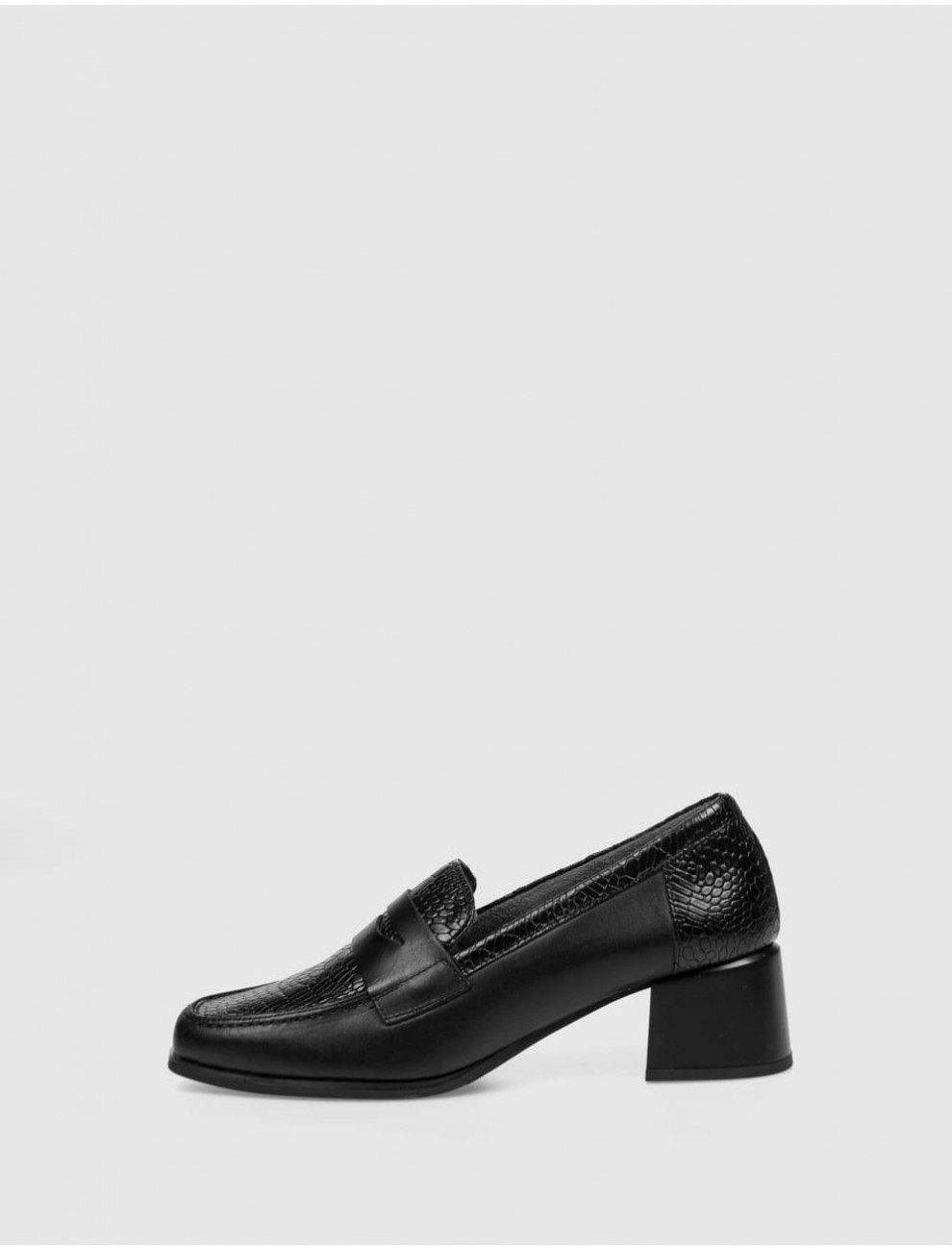 MOCASiN PITILLOS 10123 NEGRO