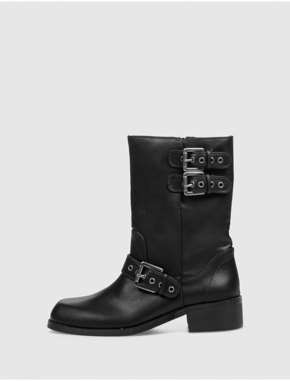 BOTiN KAMOME ZUKA NEGRO