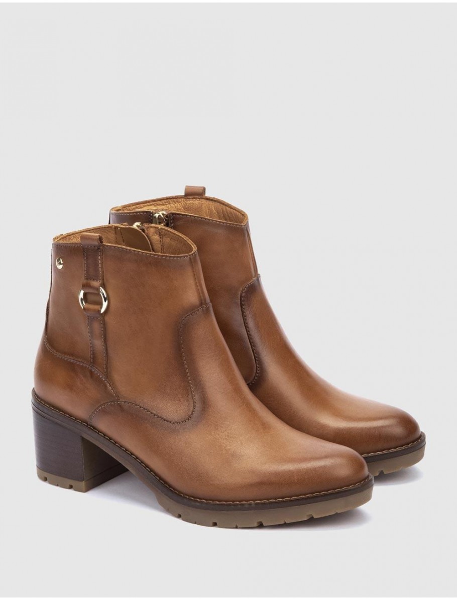 BOTiN PIKOLINOS LLANES W7H 8817 MARRoN