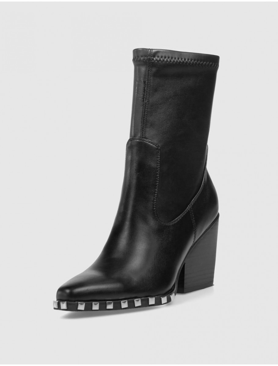 BOTiN NOA HARMON 009095 NEGRO