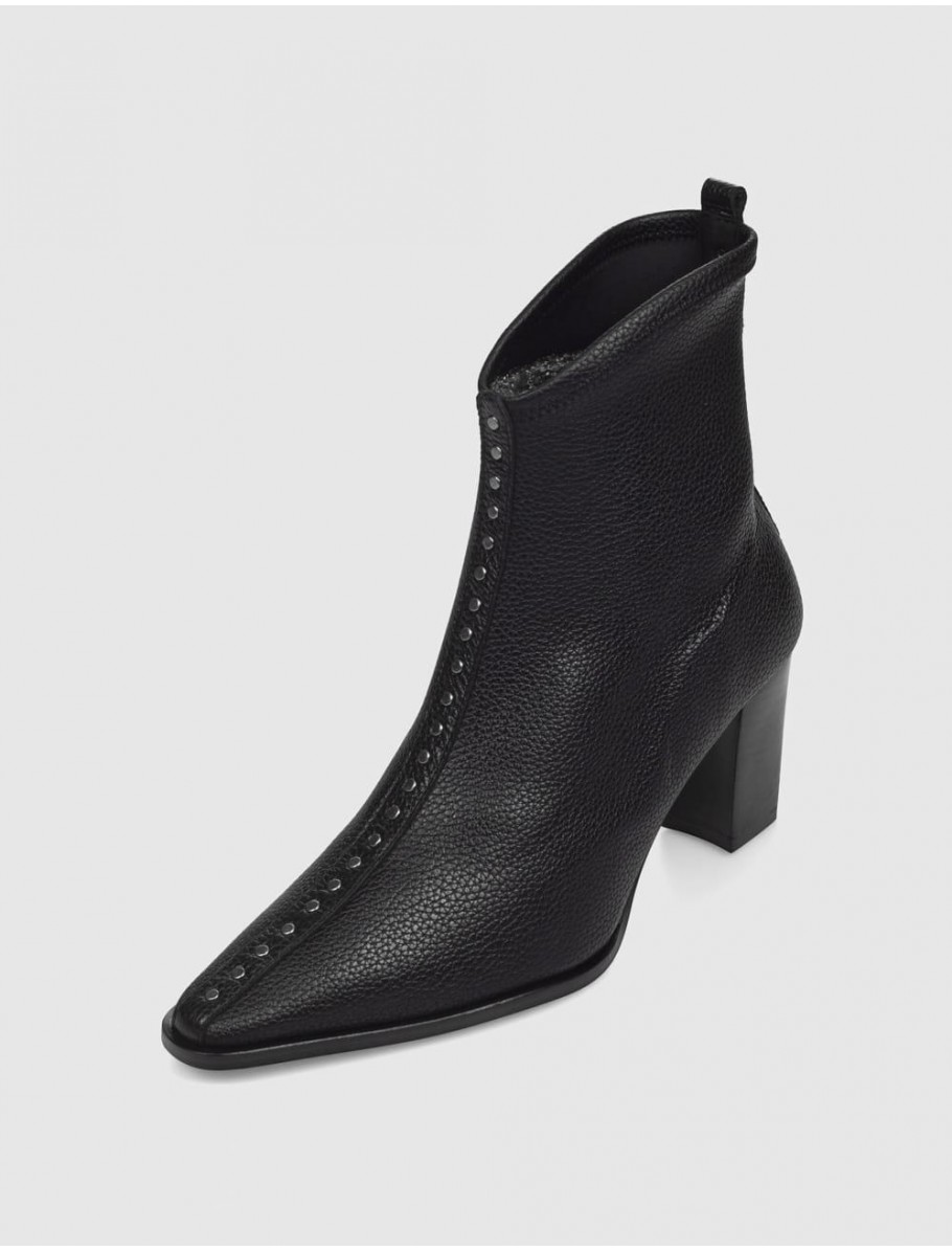 BOTiN DIBIA 13061 NEGRO