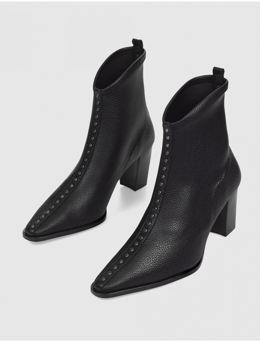 BOTiN DIBIA 13061 NEGRO