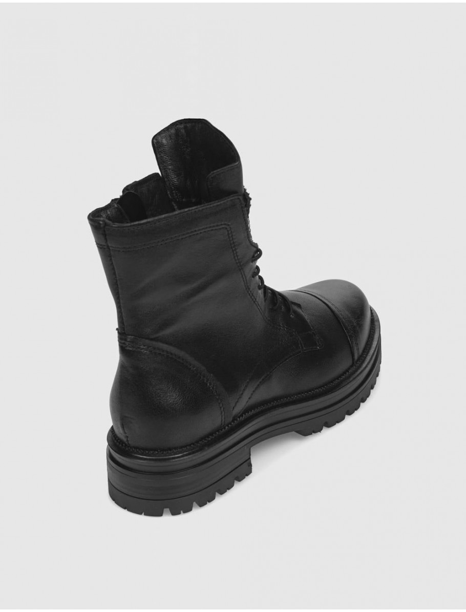 BOTiN MJUS M77277 NEGRO