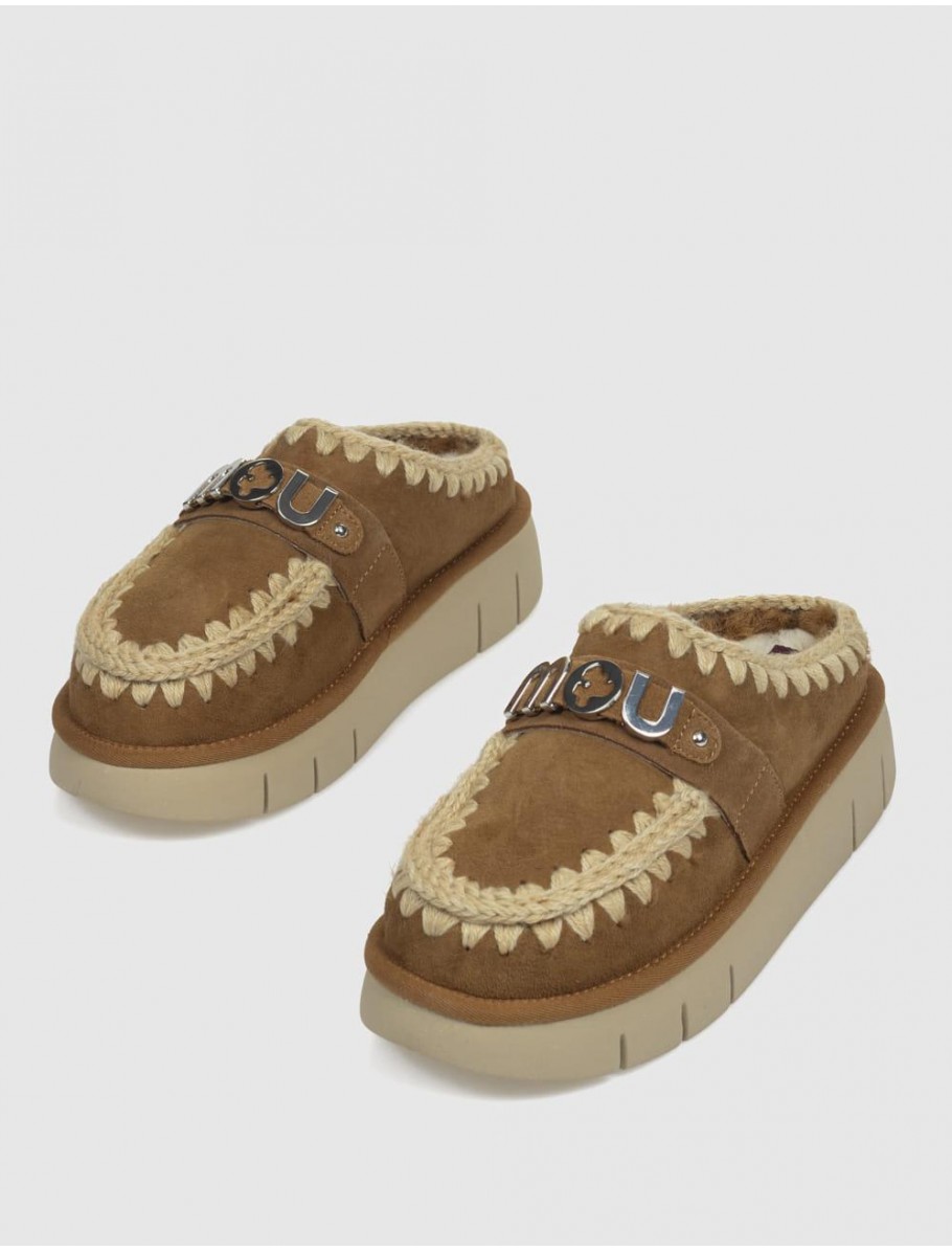 ZUECO MOU BOUNCE CLOG METAL LOGO CUERO