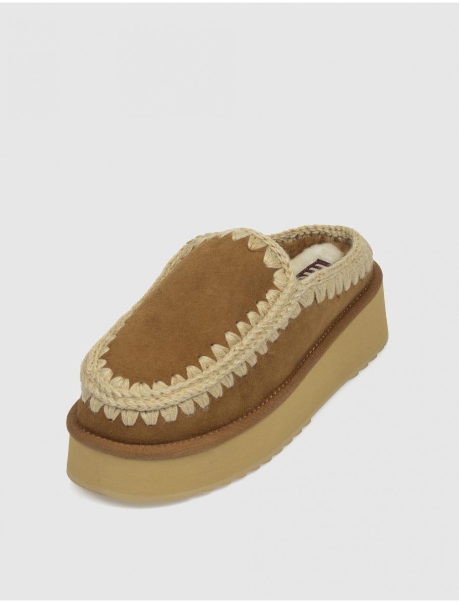 ZUECO MOU CLOG ESKIMO PLATFORM CUERO