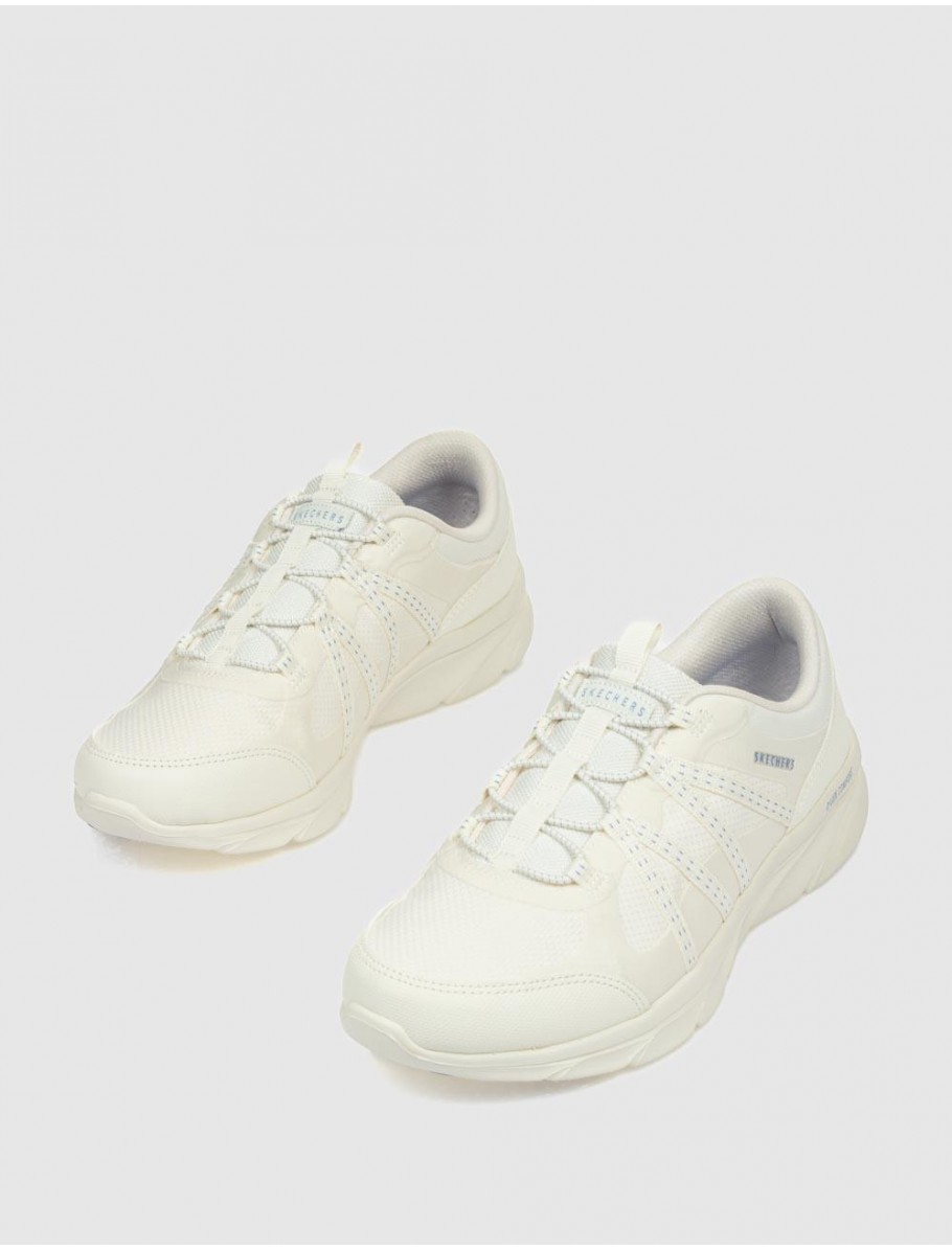 ZAPATILLA SKECHERS DLUX COMFORT BEIG