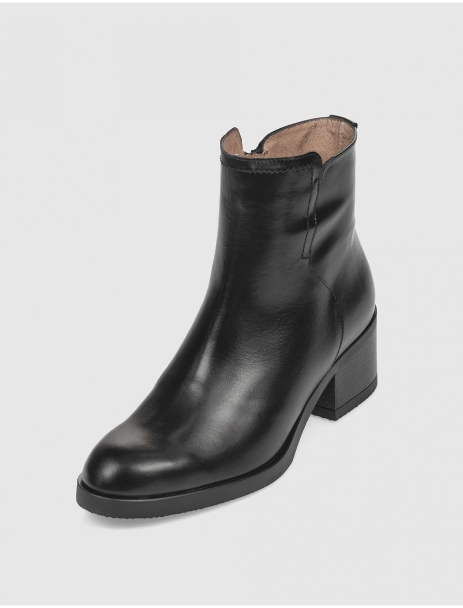 BOTiN WONDERS G 6240 NEGRO