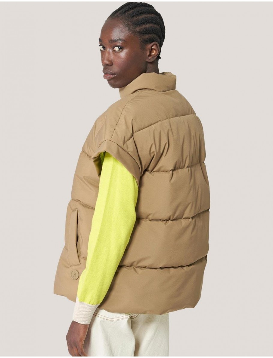 CHALECO TANTA POZZANGHERA CaMEL