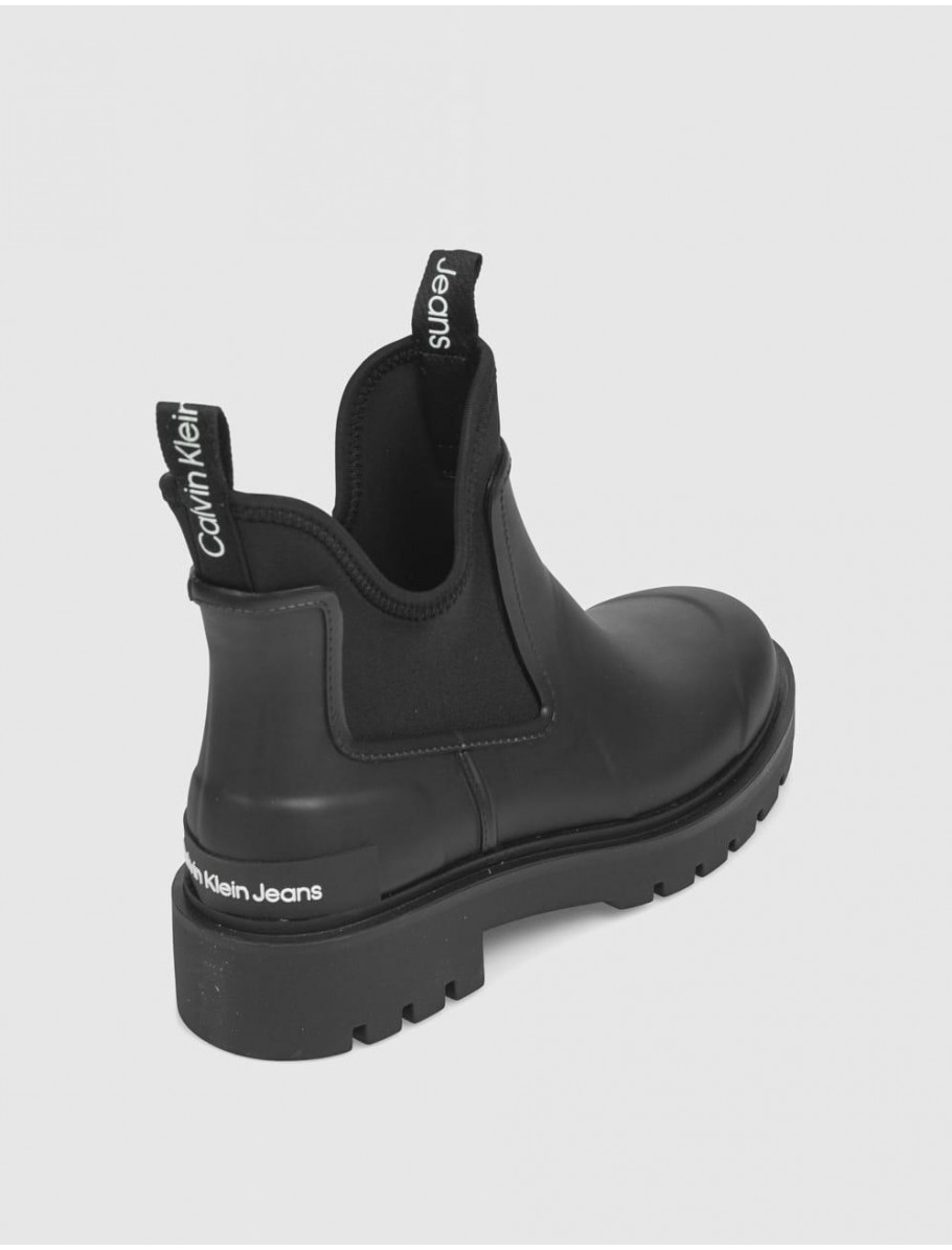 BOTiN CALVIN KLEIN MID RAINBOOT CHELSEA WN NEGRO