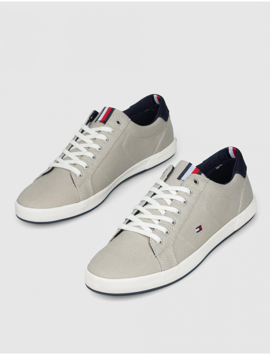 ZAPATILLA TOMMY HILFIGER ICONIC LONG LACE SNEAKER BEIG