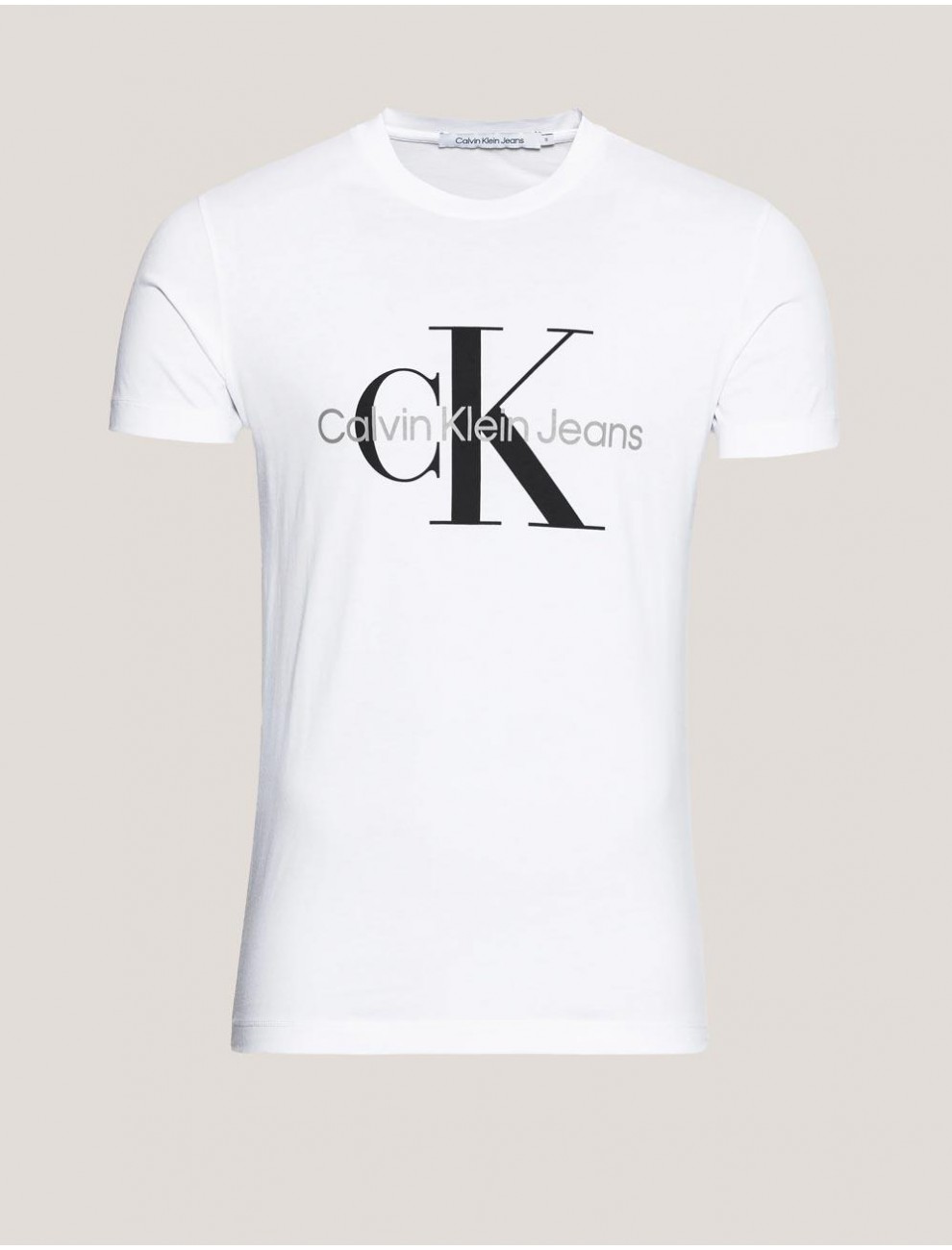 pasarela camiseta blanca calvin klein