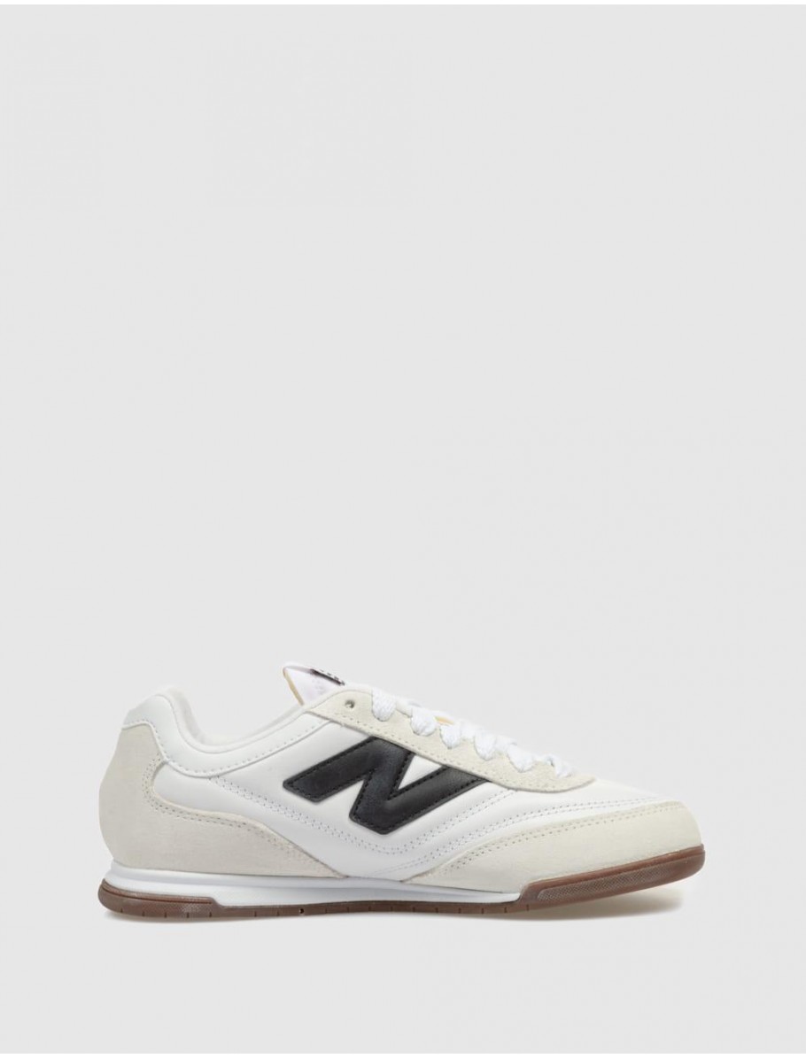 ZAPATILLA NEW BALANCE URC42 BLANCO