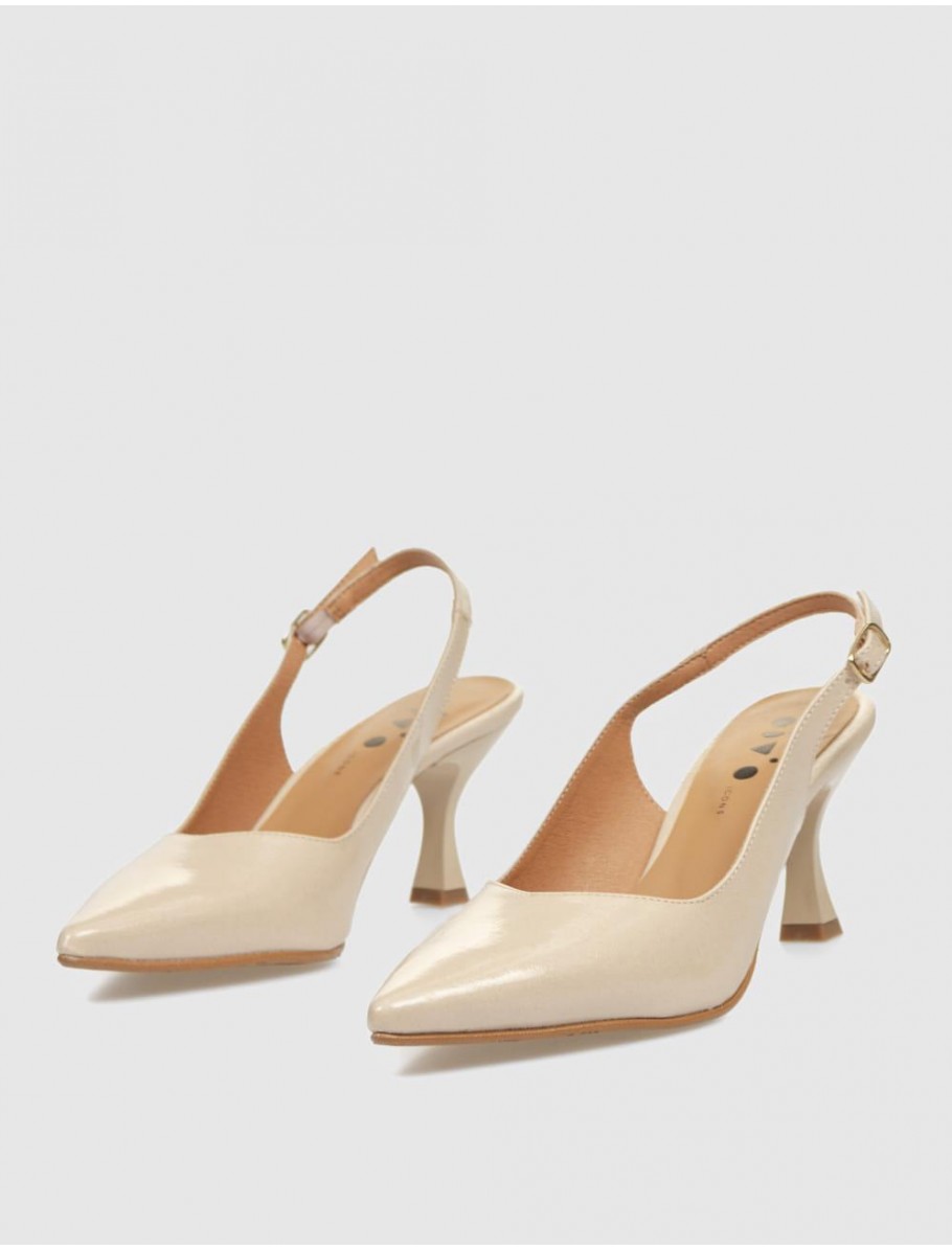 SALoN OBVIO AGATHA BEIG