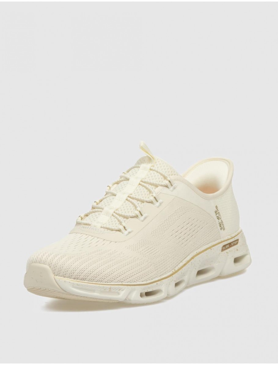 ZAPATILLA SKECHERS GLIDE STEP GRATIFY PACE BEIG