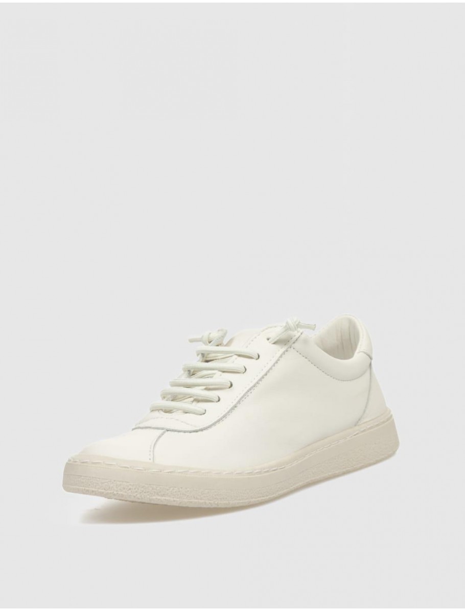 ZAPATILLA CHACAL 7082 HIELO