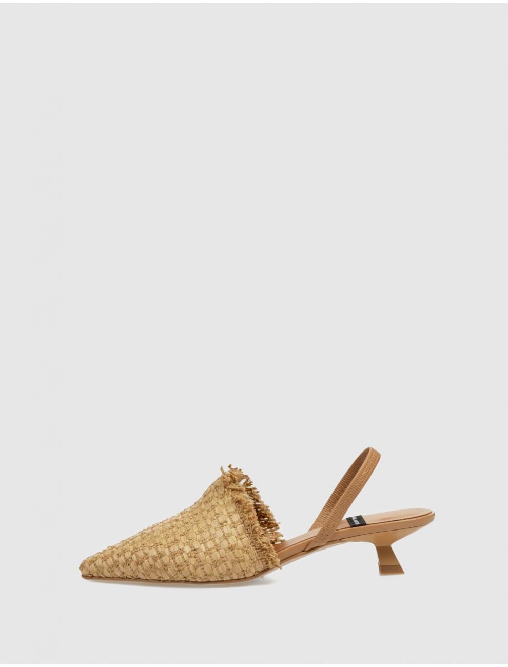 MULe ANGEL ALARCON 25058 CaMEL