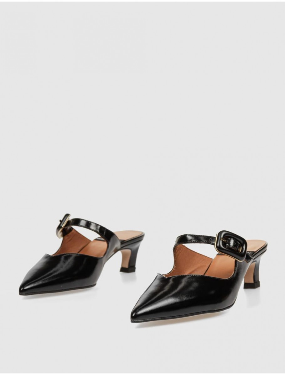 MULe ANGEL ALARCON 25051 NEGRO