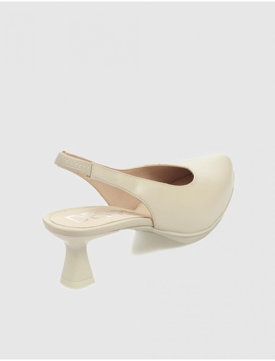 SALoN DESIREE MAIA1 BEIG