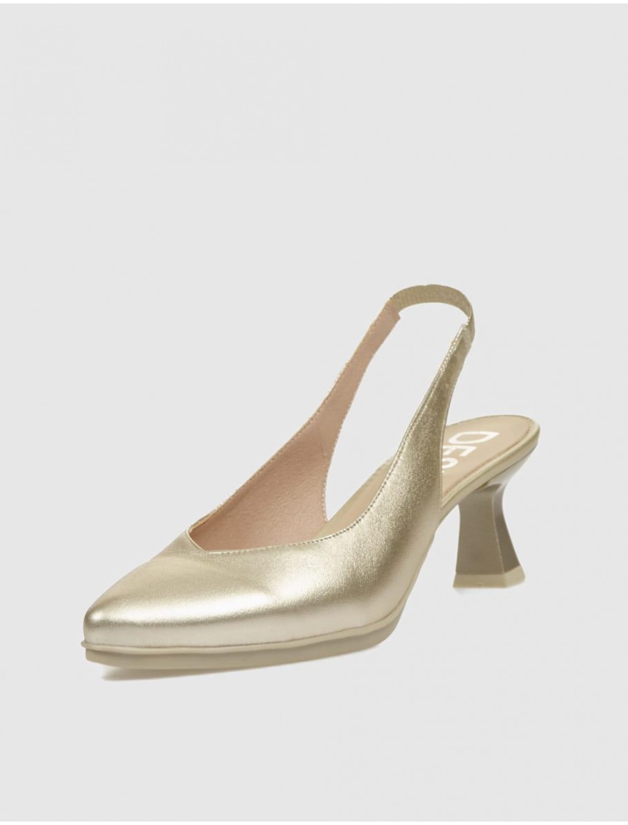 SALoN DESIREE MAIA1 PLATINO