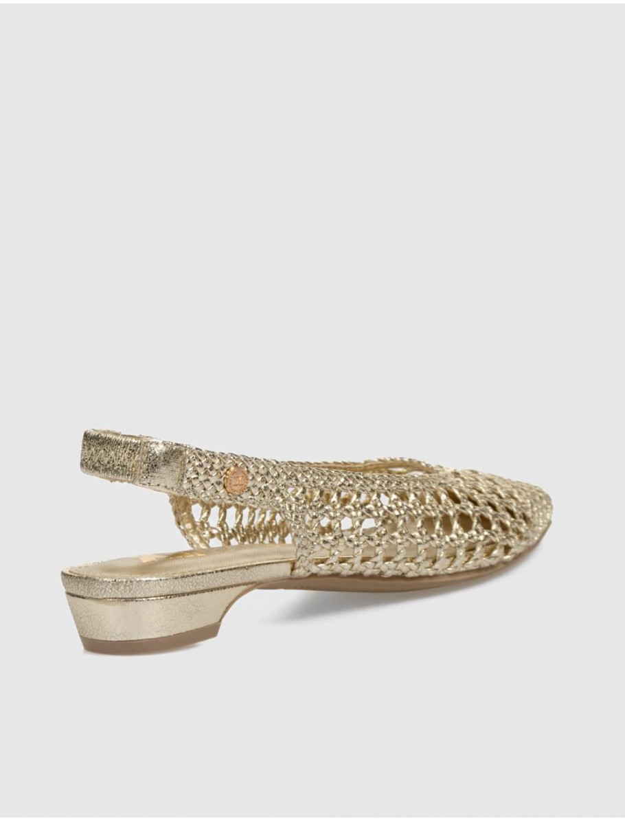 BAILARINA XTI 143785 ORO