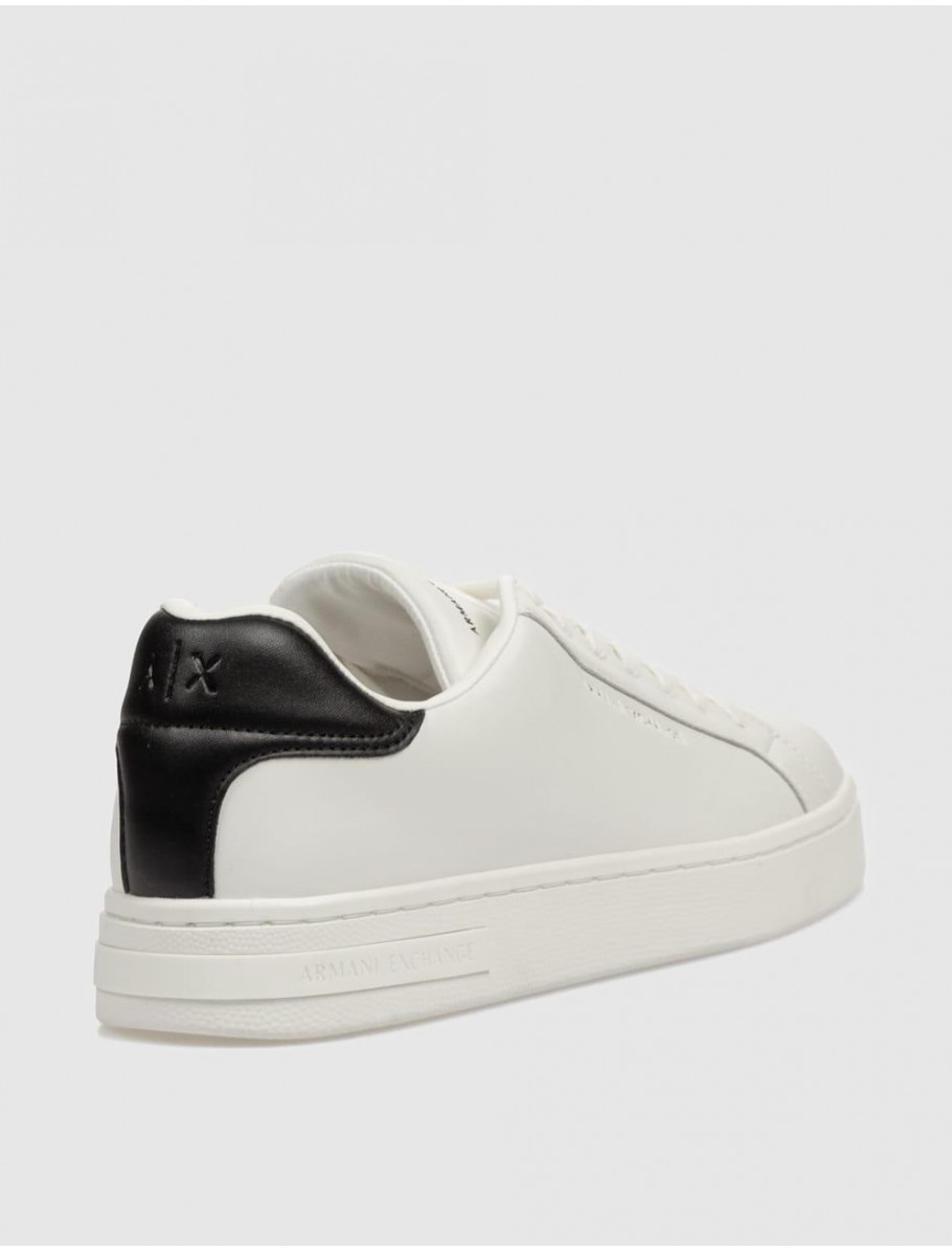 ZAPATILLA ARMANI EXCHANGE XM000141 BLANCO