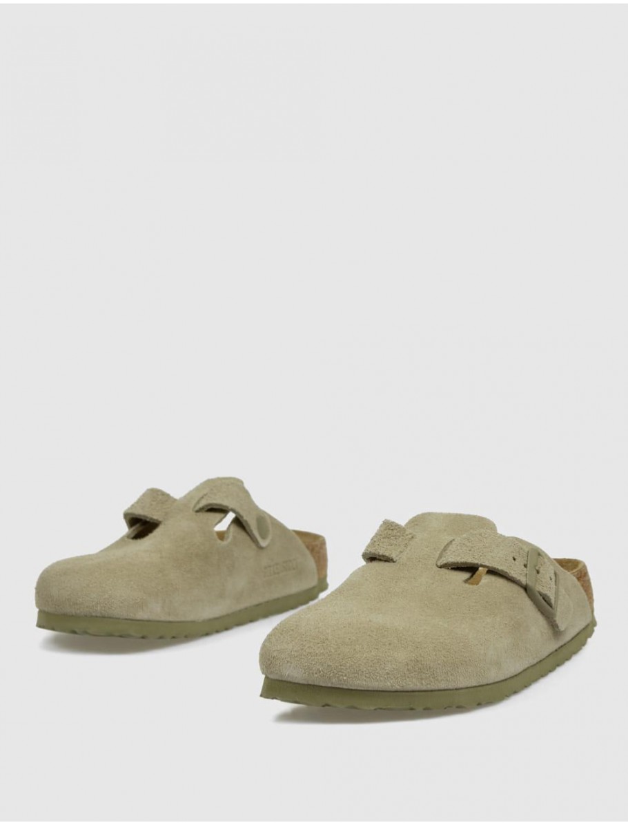 ZUECO BIRKENSTOCK BOSTON VERDE