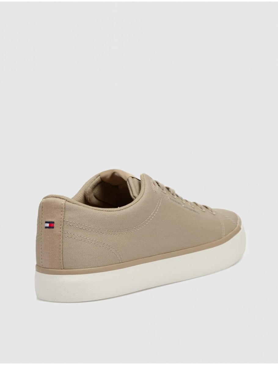 ZAPATILLA TOMMY HILFIGER TH HI VULC LOW CORE CANVAS BEIG