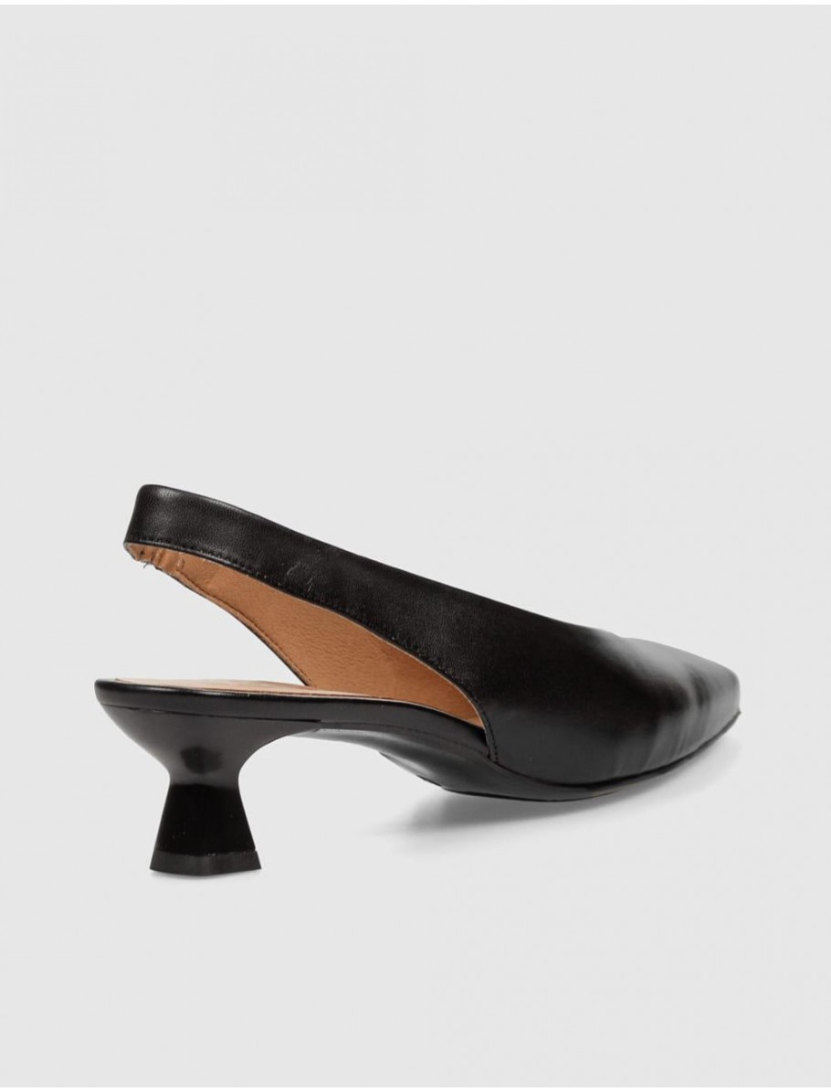 SALoN DESIREE GARONS1 NEGRO